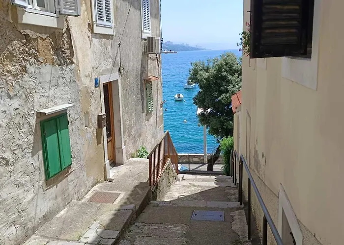 Studioapartment In Mit Terrasse, Klimaanlage, W-lan, Waschmaschine 5211-1 Апартаменты *