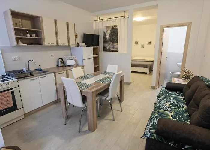 Studioapartment In Mit Terrasse, Klimaanlage, W-lan, Waschmaschine 5211-1 Apartment Opatija