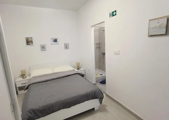 Apartmán Studioapartment In Mit Terrasse, Klimaanlage, W-lan, Waschmaschine 5211-1 *